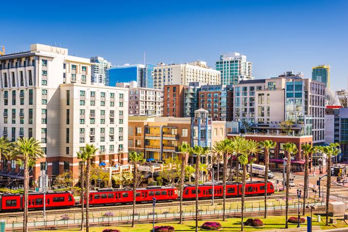Is a 1% Listing Agent in San Diego Really Full Service? Here’s the Truth. | Justin Santolaya